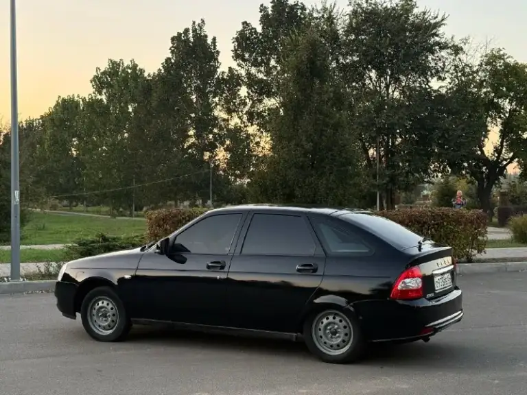 🚨В продаже ваз 2172 приора (priora)🚨
✅2010 Год выпуска
✅2 Эсп
⚙️Двс 16v 1.6
⚙️Кпп не выбивает не хрустит
⚙️Гур не воет
⚙️Новая ходовая
❄️Кондера нет
🎵Стоит хорошая музыка
😍Для своих лет выглядит достойно, взгляды собирает
😍Сел и поехал
🚨Стс птс дкп
💰360.000Р. Торг
🌏Г. Мариуполь
☎️ +7 (949) 729-56-52
☎️ +7 (928) 146-58-87
📲 Tg: @kunemaze
📞 Звоните: +7(949)7295652 - фотография - 4