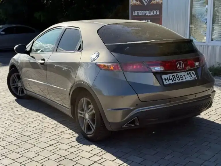 Honda civic 2008
Тип кпп: механическая
Объем двигателя: 1.8 бензин
Пробег: 172 000 км
Цена: 💥 650 000 ₽💥
Авто в отличном состоянии !
Технически без нареканий !
Автокредит на выгодных для вас условиях !

📞 🇷🇺 +7 949 509 3428
+7 949 839 2499 - фотография - 3