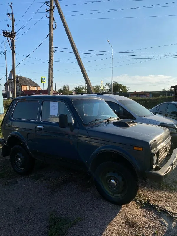 Продам. 2000г, карбюратор, 1.7. Для своих лет в достойном состоянии, дно без единой гнили или дырки, все подданкратники на месте. , раздатка, коробка. (5ступка) работает в штатном режиме. Всё остальное также работает, крутиться, светиться. С документами полный порядок. Машина каждый день на ходу! Цена 250 торг. Возможен пригон
+79493085404
+79498243834

📞 Звоните: +7(949)3085404 - фотография - 2