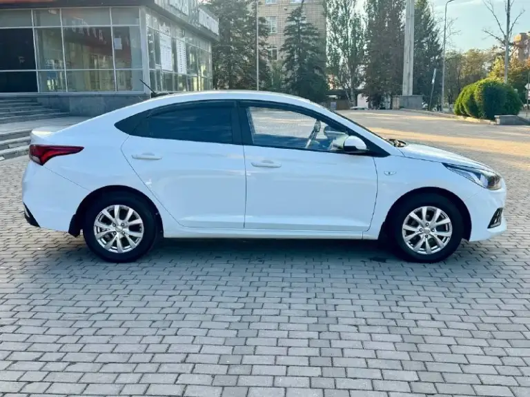 Hyundai solaris
2017 Год
Двигатель 1.6 бензин
Коробка автомат
Родной пробег 71 тыс. Км

Состояние нового автомобиля
Бережная эксплуатация
Вложения не какого не требует !
Кузов без дтп весь в заводском окрасе !
Родной подтвержденный пробег
Не какого такси и тому подобного !
Готов на любые проверки с вашей стороны !

С документами полный порядок продажа с полным переоформлением в мрэо

Г. Донецк
Цена 1.375 тыс. ₽
Звоните остальное по тел.
+79495210885 - фотография - 4