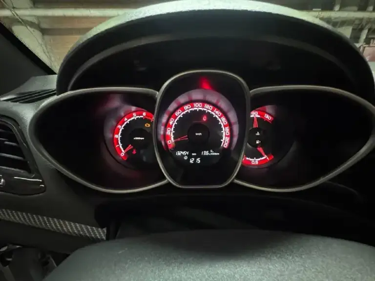 Ваз vesta sport 1.8 mt, 145 л. С. | 2021 год
Пробег: 132 454 км | 1 владелец
Продаю ваз vesta sport 2021 года — полноценную заводскую спортивную версию, а не обычную vesta с обвесом.
Автомобиль с момента покупки находился в одних руках. За время эксплуатации было одно дтп, информацию по нему предоставлю заинтересованному покупателю.
Двигатель 1.8, 145 л. С. , механическая коробка передач. Отличная управляемость, спортивная подвеска и уверенная динамика.
Комплектация:
• Оригинальный спортивный обвес vesta sport.
• Легкосплавные диски r17.
• Спортивные сиденья с выраженной боковой поддержкой.
• Чёрный потолок.
• Мультимедийная система с навигацией.
• Bluetooth и подключение телефона.
• Камера заднего вида.
• Климат-контроль.
• Подогрев передних сидений.
• Круиз-контроль и ограничитель скорости.
• Мультируль.
• Электростеклоподъёмники всех дверей.
• Электрорегулировка зеркал.
• Abs и esp.
• Спортивные накладки на педали.
По технической час
📲 Tg: @dannygreene77
📞 Звоните: +7(949)5509272 - фотография - 6