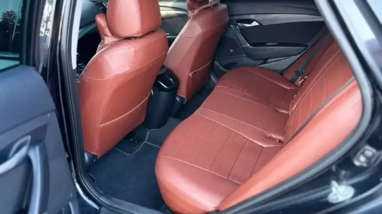 ❤️Hyundai i40
— Двигатель: 2.0
— Вид топлива: бензин
— Кпп: автомат
— Кузов: седан
— Пробег: 182.000км
— Год выпуска: 2013
— Цена: 1.250.000
Продажа возможна:
✅Наличный расчет
✅Безналичный
✅Кредит по 2 документам
🔄Обмен на ваш авто
📞+7(949) 511-11-56
📍Адрес: мариуполь, ул. Макара мазая, 41
⏰️Работаем с 10.00 до 18.00
🚘 Автосалон — автоточка - фотография - 7