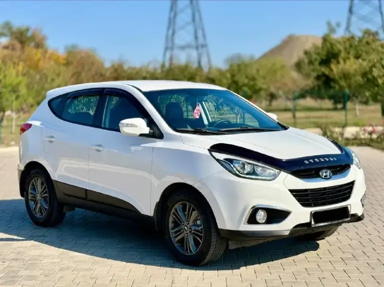 Hyundai ix35
Рестайлинг!!!
2014Г бензин 2.0 автомат
Автомобиль в отличном состоянии!
Один собственик за все время с автосалона!!!
Автомобиль весь в заводском окрасе !
Работает тихо как на холодную так и на прогретую !!
Очень комфортный и есть все для комфортного вождения,
Круиз-контроль,
Климат-контроль,
Мульти-руль,
Парктроники,
Подогрев сидений передних и задних,
Камера заднего вида,
Салон кожа,
Авто свет,
Датчик дождя,
Подогрев руля,
И многое другое….
С документами полный порядок!!!!
Переоформление в мрэо!!!
Диагностическая карта есть!!!
Цена 1,345₽
Все вопросы по тел +79495396488
▶️Смотреть больше фото◀️
📞 Звоните: +7(949)5396488 - фотография - 1