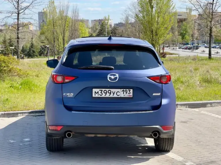 Продаю личный автомобиль
Mazda cx-5 grand touring
Год выпуска 2018
Двигатель 2.5 бензин
Коробка автомат
Полный привод
Максимальная комплектация: кожа, люк, климат, подогрев сидений, датчик дождя, датчик света, адаптивный круиз контроль, музыка bose.
Проведено большое то: замена свечей, замена масла в акпп, замена масла двс, фильтров салона и воздушного.
Пробег 83 000 км
Авто в пленке, по договоренности предоставим запасной рулон ( на всю машину)
Цена 2 300 000 руб
Телефон +79494207631 - фотография - 3