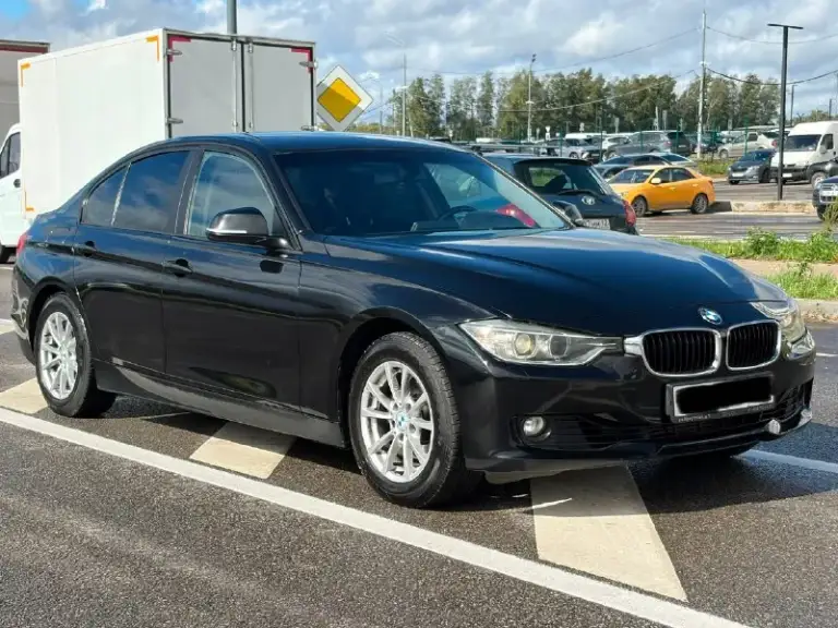 Продам bmw f30
2012 Год, мотор 2.0 ( 184 л. С. )
Пробег 195.000 км.
Продам bmw с зеленой автотекой. Птс оригинал 3 собственника. 2 литра, бензин, мотор в хорошем состоянии, не дымит и не коптит, ни грамма масла не ест. От замены до замены 0 грамм. Автомат в отличном состоянии ходовая обслужена от и до, новые тормозные, накладки стойки, пружины, шаровые климат в рабочем состоянии пробег оригинальный!!! Резина good year sport, в отличном состоянии, как и. Цепь уже менялась состояние салона очень хорошее. Все в исправном состоянии, не требует вложений много родной краски, шпакли нигде нет.
Юридически авто чист!
Цена 1.420.000₽
Осмотр г. Макеевка
+79494009981
+79496164143
📞 Звоните: +7(949)4009981 - фотография - 2