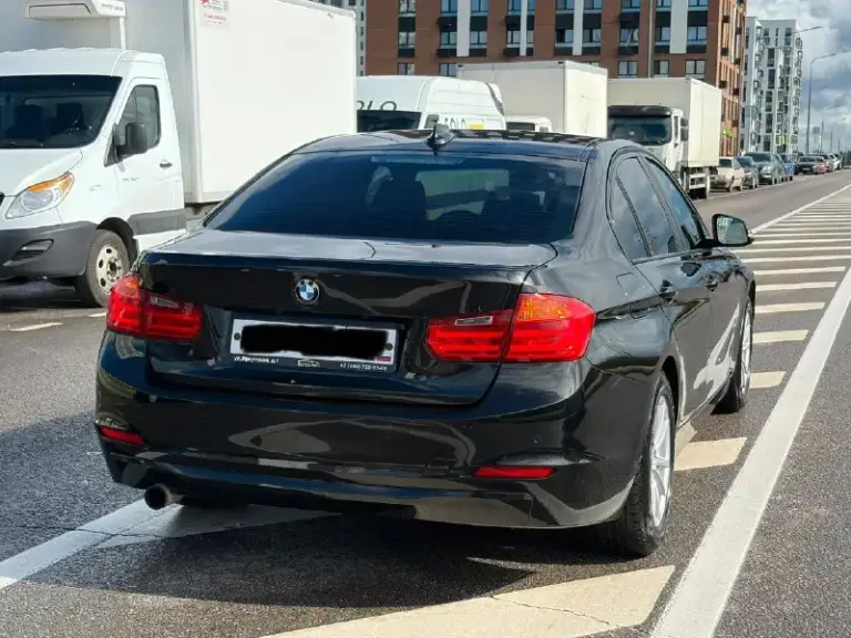 Продам bmw f30
2012 Год, мотор 2.0 ( 184 л. С. )
Пробег 195.000 км.
Продам bmw с зеленой автотекой. Птс оригинал 3 собственника. 2 литра, бензин, мотор в хорошем состоянии, не дымит и не коптит, ни грамма масла не ест. От замены до замены 0 грамм. Автомат в отличном состоянии ходовая обслужена от и до, новые тормозные, накладки стойки, пружины, шаровые климат в рабочем состоянии пробег оригинальный!!! Резина good year sport, в отличном состоянии, как и. Цепь уже менялась состояние салона очень хорошее. Все в исправном состоянии, не требует вложений много родной краски, шпакли нигде нет.
Юридически авто чист!
Цена 1.420.000₽
Осмотр г. Макеевка
+79494009981
+79496164143
📞 Звоните: +7(949)4009981 - фотография - 5