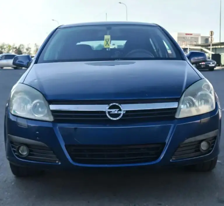 Продам opel astra h. 2006 год. Отличной живой автомобиль без дтп! Мотор 1.6 (105лс)
Отличная комплектация есть все для комфортной езды ( климат круиз подогревы обогревы полный электропакет хорошая музыка )
Техника без вложений. Двс мкпп подвеска без вложений. Сел поехал. Осмотр донецк. Все остальные вопросы по телефону +79490822047 связь плохая. Мах и телеграмм на номере. Цена 375.000₽ торг символический будет у капота. Есть зимняя резина в идеальном состоянии. Отличная машина по цене автоваза - фотография - 6