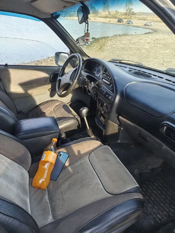 Chevrolet нива 4х4
2005 Год, мотор 1.7,инжектор
Ходовая вся сделана, силовой металл целый. Раздатка рабочая
Возрастные жуки и гниль имеются, .кпп 5,все на месте, мотор не дымит, тяга как надо, масло свежее, резина отличная, на литье r16. Документы на руках, электрика исправна, гур не воет, музыка, 2 эл-стекла, сигнализация.
Цена 250 000р. Смотреть в харцызске, бываю в енакиево. Пригон обговаривается +79490661565
📲 Tg: ruslan xxx
📞 Звоните: +7(949)0661565 - фотография - 4