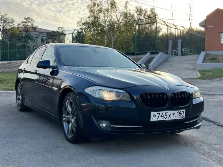Продается автомобиль bmw f10 520i 2013г. В. Кузов автомобиля в шикарном состоянии, без дтп, имеются два косметических окраса без шпаклёвки. Кузов автомобиля после полировки покрытый двумя слоями керамики. Салон в отличном состоянии. Мотор, коробка, ходовая часть, без нареканий. Новые оригинальные диски и резина остатка 80 процентов. Автотека без дтп и выплат. Автомобиль находится в г. Мариуполь. Возможен обмен на минивэн с доплатой в обе стороны. Подробно про авто расскажу при встречи или по тел
+7 (949) 638-69-77
+79649225253
Цена: 1 570 000 руб. - фотография - 2