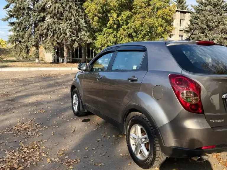 🚀Продам
🚗Ssangyong actyon 
Санг енг акшен
Год выпуска: 2011
Пробег: 230.000
Машина на дизеле

🔥Акпп с выбором режимов
Полный привод + блокировка

🥇1 Собственник всю жизнь
Все заказ наряды на руках за 15 лет!!!

Сервисная книга(полное обслуживание у диллера)
Два ключа
Родное остекление
Родной окрас
Двигатель работает идеально, ходовая после ремонта. Экология вся на месте.
4 Эсп
Зимний пакет(подогрев сидений, зеркал, заднего стекла)
Не плохая акустика
Чистый салон, задний ряд как новый

📸Предоставляю видео обзор автомобиля по требованию!

🏛Юридически автомобиль чист, никаких штрафов и запретов!

🏢Осмотр: амвросиевка
Для продажи авто могу приехать к вам.

💰Цена: 900.000 рублей
Реальным покупателям торг

☎️Телефоны для связи:
+79493391770
+79490789890 - фотография - 4