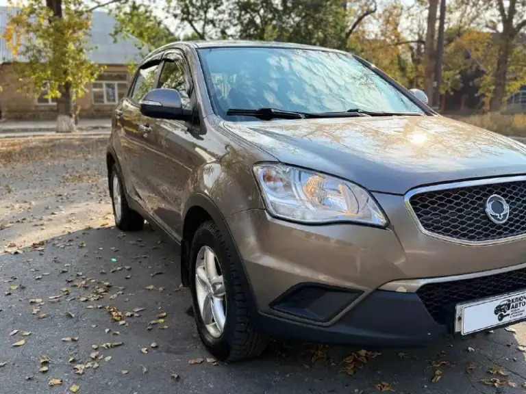 🚀Продам
🚗Ssangyong actyon 
Санг енг акшен
Год выпуска: 2011
Пробег: 230.000
Машина на дизеле

🔥Акпп с выбором режимов
Полный привод + блокировка

🥇1 Собственник всю жизнь
Все заказ наряды на руках за 15 лет!!!

Сервисная книга(полное обслуживание у диллера)
Два ключа
Родное остекление
Родной окрас
Двигатель работает идеально, ходовая после ремонта. Экология вся на месте.
4 Эсп
Зимний пакет(подогрев сидений, зеркал, заднего стекла)
Не плохая акустика
Чистый салон, задний ряд как новый

📸Предоставляю видео обзор автомобиля по требованию!

🏛Юридически автомобиль чист, никаких штрафов и запретов!

🏢Осмотр: амвросиевка
Для продажи авто могу приехать к вам.

💰Цена: 900.000 рублей
Реальным покупателям торг

☎️Телефоны для связи:
+79493391770
+79490789890 - фотография - 5