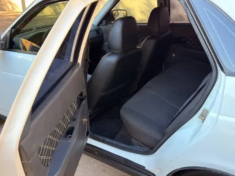 Продам автомобиль lada priora 2012 года выпуска 🚗. Состояние хорошее: пороги и днище без следов коррозии, стаканы целые.
Лед лампы,
Регулировка зеркал
Хорошая музыка
Диски на хорошей резине.
Цена: 350 000 рублей, г. Донецк. Контактный телефон: +79494721215 📞. - фотография - 7