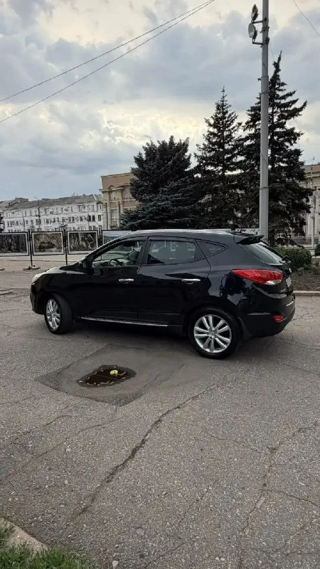 🔥М-а-к-с-и-м-ал-ь-н-а-я комплектация🔥

☎️+7-949-543-73-63

1)Понарама крыша
2)Подключаемый 4 wd-(обслужен)
3)Салон кожа перфорация, идеал
4)2-Х-зонный климат контроль
5)Штатный сабуфер
6)Start-stop
7)Полный мультируль
8)Безключевой доступ
9)Датчик света, дождя
10)Зарядка ключа
11)Авто парковка
12)Подогрев сидений, зад и перед
13)На правильных, оригинал r-18
14)Парктроники зад, перед
15)Камера заднего вида
16)Шикарная заводская мультимедия
17)Полный органайзер, в багажном отсеке
18)4 Стёкл подъём
19)Элект рег зеркал
20)2 🔑
21)Автозапуск
22)Доводчики стёкл
23)Стёкла заводские, без сколов, без трещин, без изъянов каких либо
24)Запаска на оригинальном диске, на новой резине
25)Оптика отличная
26)Abs, esp, и т. Д. .
27)Корректор фар
28)Обогрев зеркал
29)Обогрев стёкл(зад, перед)

30)Хендай ах 35
Hyundai ix35
31)2012(171Км)
32)Двигaтeль идеал-гильзован,
Любое сто, любая ваша эндоскопия
33)Коробка автомат-идеал
34)Ходовая часть-идеал
35
📞 🇷🇺 Звоните: +79495437363 - фотография - 7