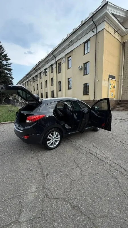 🔥М-а-к-с-и-м-ал-ь-н-а-я комплектация🔥

☎️+7-949-543-73-63

1)Понарама крыша
2)Подключаемый 4 wd-(обслужен)
3)Салон кожа перфорация, идеал
4)2-Х-зонный климат контроль
5)Штатный сабуфер
6)Start-stop
7)Полный мультируль
8)Безключевой доступ
9)Датчик света, дождя
10)Зарядка ключа
11)Авто парковка
12)Подогрев сидений, зад и перед
13)На правильных, оригинал r-18
14)Парктроники зад, перед
15)Камера заднего вида
16)Шикарная заводская мультимедия
17)Полный органайзер, в багажном отсеке
18)4 Стёкл подъём
19)Элект рег зеркал
20)2 🔑
21)Автозапуск
22)Доводчики стёкл
23)Стёкла заводские, без сколов, без трещин, без изъянов каких либо
24)Запаска на оригинальном диске, на новой резине
25)Оптика отличная
26)Abs, esp, и т. Д. .
27)Корректор фар
28)Обогрев зеркал
29)Обогрев стёкл(зад, перед)

30)Хендай ах 35
Hyundai ix35
31)2012(171Км)
32)Двигaтeль идеал-гильзован,
Любое сто, любая ваша эндоскопия
33)Коробка автомат-идеал
34)Ходовая часть-идеал
35
📞 🇷🇺 Звоните: +79495437363 - фотография - 8
