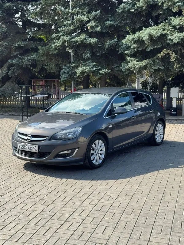Продается opel astra 2013 рестайлинг
1.6 Мкпп
В родном окрасе
-Пробег 190.000 км
- Цена 715.000 руб + разумный торг реальному покупателю
Опель астра
-Двигатель самый надежный в линейки работает идеально не троит не дымит масло не ест !
- Коробка также на отлично переключает мягко все передачи не хрустит не вылетает
- По ходовой мячик не стучит не гремит на дороге стоит уверено никуда не ведет
- Автотека зеленая ( без дтп и выплат )
- Металл весь заводской ни один болт не крутился
- 2 Ключа
- Все стекла родные вкл лобовое без трещин
- По кузову выглядит отлично без гнили и ржавчины пороги, днище, низа дверей в отличном состояние
- Состояние отличное сел и поехал куда угодно из последних вложений масло с фильтрами, свечи, и всякие мелкие расходники
- По электрике работает каждая кнопочка и лампочка
- Максимальная комплектация
- Осмотр макеевка центр
-Тел +7-949-20-20-555 и есть тг на этом номере
- Цена : 715.000 руб + разумный торг реальному покупателю - фотография - 5