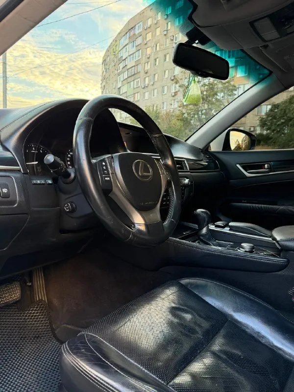 Lexus gs 250 💰1.870.000💰
Лексус 2014г
2.5 Бензин до налог !
Пробег 240.000
Мотор отличный, не дымит, не троит, масло не расходует!
Акпп надежная японская, не пинает, не буксует, переключает мягко, без рывков!
Ходовая не гремит, не стучит, едет мягко, и комфортно!
Цвет красивый, белый-перламутр.
Комплектации: с обдувами сидений, подогревы, без ключей доступ, мульти руль, камера заднего вида, отличная акустика, с bt
Документы чистые, я хозяйка, на мне оформлена, стоит на 180 регионе, проблем с переоформлением не будет, могу присутствовать…
Осмотр г. Макеевка
Связь +7949-407-08-92
+7949-489-08-56 Мах тг тоже есть
Цена 1.870.000 руб торг у капота разумный!
Обмен тоже можно рассмотреть, но на обмен чуть дороже в рынок!
Возможно в кредит через банк
📞 🇷🇺 Звоните: +79494070892 - фотография - 10
