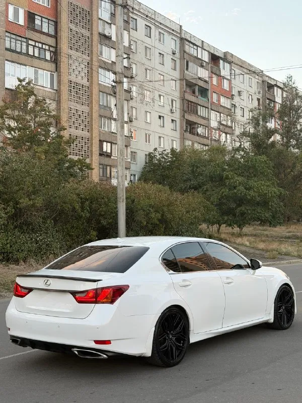 Lexus gs 250 💰1.870.000💰
Лексус 2014г
2.5 Бензин до налог !
Пробег 240.000
Мотор отличный, не дымит, не троит, масло не расходует!
Акпп надежная японская, не пинает, не буксует, переключает мягко, без рывков!
Ходовая не гремит, не стучит, едет мягко, и комфортно!
Цвет красивый, белый-перламутр.
Комплектации: с обдувами сидений, подогревы, без ключей доступ, мульти руль, камера заднего вида, отличная акустика, с bt
Документы чистые, я хозяйка, на мне оформлена, стоит на 180 регионе, проблем с переоформлением не будет, могу присутствовать…
Осмотр г. Макеевка
Связь +7949-407-08-92
+7949-489-08-56 Мах тг тоже есть
Цена 1.870.000 руб торг у капота разумный!
Обмен тоже можно рассмотреть, но на обмен чуть дороже в рынок!
Возможно в кредит через банк
📞 🇷🇺 Звоните: +79494070892 - фотография - 6