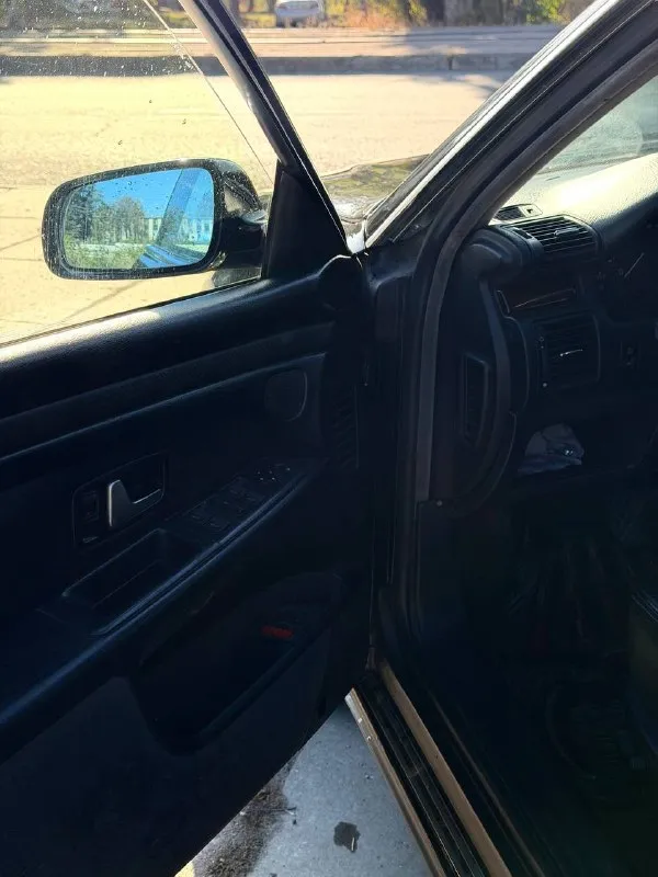 Audi a8 d2
Audi а8 д2
Двигатель 4.2 атмо (abz)
Коробка автомат - тип-троник
Гур, подогрев сидений, 2-х зонный климат-контроль, двойные стекла, люк и т. Д.
Не гнилая, кузов из алюминия.
Обслужена и ездила в одной семье 10 лет.
Недавно был заменен ремень грм, ролики, помпа и. Т. Д.
Находится в макеевке
Цена : 400.000 рублей + торг
Звонить : +7(949)543-77-43
Телеграм : @flotherfeed

📞 Звоните: +7(949)5437743 - фотография - 8