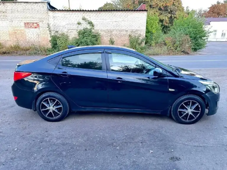 Продам hyundai solaris 2015 года выпуска, на хорошем ходу, машина на ходу каждый день, обслужена полностью, состояние кузова видно на фото, двигатель и коробка работают отлично, по ходовой все хорошо, электрика исправна, комплектация: гидроусилитель руля, передние электростеклоподъемники, подогрев сидений, кондиционер. Стоит хорошая зимняя резина, по документам на местном 180 учёте, продажа по дкп (переоформление), цена 570000 руб. , машина находится в донецке в кировском районе, остальные вопросы по телефону +79493886439
📲 Tg: сергей
📞 Звоните: +7(949)3886439 - фотография - 7