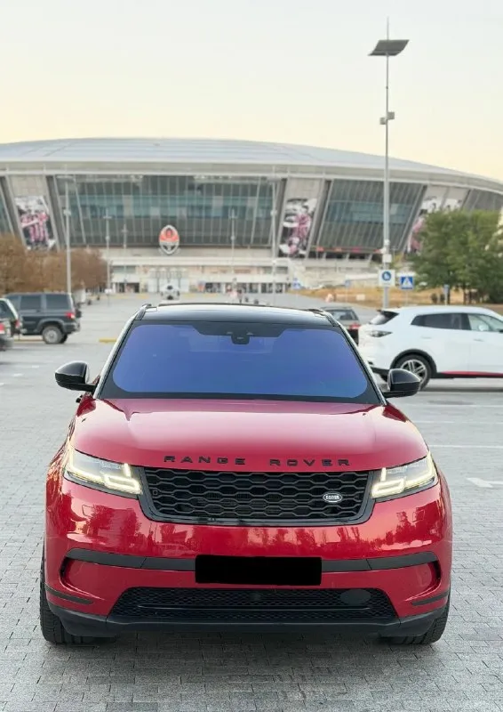 Range rover velar 2017г
Цена: 4.070.000р ❗️обмен ❗️кредит❗️
-Пробег 95.000км
-Двигатель 3.0 компрессор 380сил, v6 supercharger, один из самых надежных в линейке, не дымит, не троит, работает превосходно, тяга супер, 200км назад была произведена замена масла с фильтрами.
-Коробка автомат, не тупит, не пинает, переключает плавно, полностью обслужена
-Салон в идеальном состоянии, все пластиковые элементы покрыты в броне плёнку, матричные фары, премиальная музыка meridian, память сидений, обдув сидений, обогрев сидений, сенсорные кнопки, обогрев руля, панорама, бесключевой доступ, выездные ручки, carplay, расширенный спорт режим, с выбором жестокости подвески, пневма, установлен выхлоп на заслонке, обогрев лобового стекла, чтение дорожных знаков, 5 видов массажа, удержание в полосе, потолок алькантара, вставки из натурального дерева, и многое другое !
-Кузов в идеальном состоянии, без сколов и дефектов, автомобиль в пред-максимальной комплектации, безупречный цвет, смотритс
📞 Звоните: +7(949)0773244 - фотография - 2