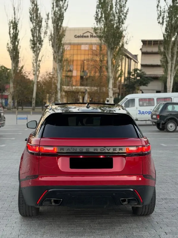 Range rover velar 2017г
Цена: 4.070.000р ❗️обмен ❗️кредит❗️
-Пробег 95.000км
-Двигатель 3.0 компрессор 380сил, v6 supercharger, один из самых надежных в линейке, не дымит, не троит, работает превосходно, тяга супер, 200км назад была произведена замена масла с фильтрами.
-Коробка автомат, не тупит, не пинает, переключает плавно, полностью обслужена
-Салон в идеальном состоянии, все пластиковые элементы покрыты в броне плёнку, матричные фары, премиальная музыка meridian, память сидений, обдув сидений, обогрев сидений, сенсорные кнопки, обогрев руля, панорама, бесключевой доступ, выездные ручки, carplay, расширенный спорт режим, с выбором жестокости подвески, пневма, установлен выхлоп на заслонке, обогрев лобового стекла, чтение дорожных знаков, 5 видов массажа, удержание в полосе, потолок алькантара, вставки из натурального дерева, и многое другое !
-Кузов в идеальном состоянии, без сколов и дефектов, автомобиль в пред-максимальной комплектации, безупречный цвет, смотритс
📞 Звоните: +7(949)0773244 - фотография - 5