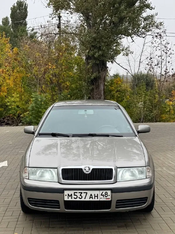 Skoda octavia a4 tour. Skoda октавия тур.
Кузов лифтбек. 2009. Механика. Машина все время была в одной семье.
Родной пробег 177.000
Двигатель 1.6 bfq атмосферный простой и надежный, расхода масла нет, обслужен, течей и запотеваний нет - работает штатно. Ошибок нет. Тормозная система полностью обслужена, установлены заводские дисковые тормоза(без колхоза) от машины на 1.8 турбо, вместо барабанов. Все по штатным креплениям.
Пороги и дно автомобиля в отличном состоянии. По кузову хорошо сохранилась, ржавчины нет. Вся в родном окрасе. Есть следы эксплуатации. Лобовое без трещин.
Комплектация: кондиционер рабочий, эл. Стеклоподьемники, подогрев зеркал и регулировка, abs, airbag.
В ближайшее время делать ничего не нужно, автомобиль обслужен. Салон в хорошем состоянии. Есть подлокотник. 2 ключа. Сигнализация с обратной связью. Хорошея резина. Музыка с bluetooth. До установлен задний парктроник. Ручник рабочий. Установлен оригинальный фаркоп.
Макеевка. +79493594733
620.000 Тор
📞 Звоните: +7(949)3594733 - фотография - 1