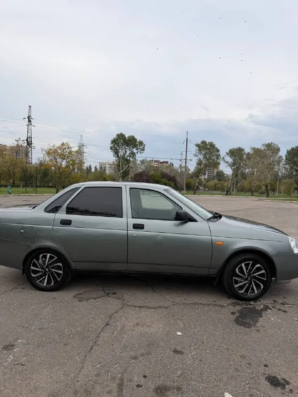 Продам приору 2008г. В. , 16кл. К машине относился бережно, делалась под себя и для себя!!!
Была полная капиталка мотора 7000 тыс. , в кпп также само была замена масла. Кпп впорядке не хрустит, не выбивает ничего не воет, стоит электро усилитель, стоят новые r15 титаны, новая резина, отдам в придачу второй комплект дисков родные(завод) r14, и центральную консоль с 10 дюймовой магнитолой.
Салон в порядке, не потертый и не затасканный(заводской), стоя стеклоподъемники, стекла все заводские.
Стоит аудио система, магнитола (аура веном) пара 16, пара 20, моноблок, усилитель сабвуфер 20, полная вибро-шумо изоляция.
Стаканы, дно, пороги всё целое без дыр и коррозии.
Тел. +79497123634
Хороший торг имеется возле капота!!! - фотография - 3