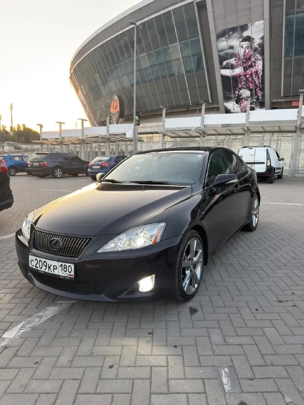 Продам lexus is350, 2009 г. , первый рест, мотор 3.5 2gr-fse, 310 л. С. , коробка 6-ст автомат a760e, полный сток, каты на месте, владею с 2019 года, пригнан напрямую из америки, обслуживался у официального дилера hennessy lexus of atlanta, пробег 217 тыс. Км. , я один владелец за все время по рф, по технике нареканий нет, ошибки отсутствуют, все вовремя менялось, то каждые 5-6 тыс, пред максимальная комплектация: разноширокие 18-е диски f-sport, вентиляция и обогрев сидений, мультимедиа с bluetooth, люк, аудиосистема pioneer с 13 динамиками, разные режимы езды, климат-контроль и многое другое, есть комплект зимних колес 17-го радиуса с lexus gs300, передняя оптика полностью восстановлена до заводского вида+билед линзы и новые лампы птф, из минусов только один- на аккумуляторе.
Цена 2 млн. Р.
Телефон +79494219073
Алексей
📞 🇷🇺 Звоните: +79494219073 - фотография - 1