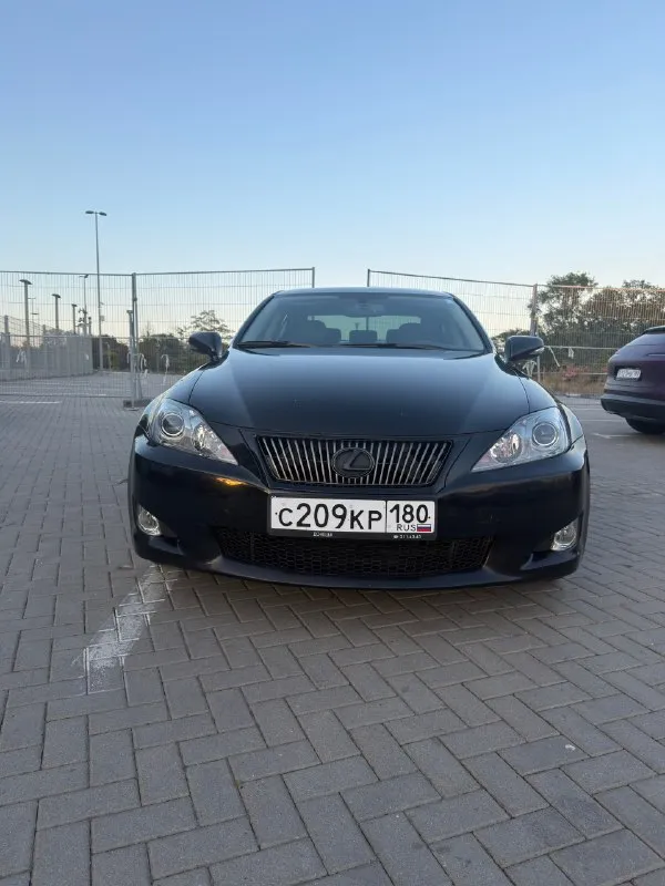 Продам lexus is350, 2009 г. , первый рест, мотор 3.5 2gr-fse, 310 л. С. , коробка 6-ст автомат a760e, полный сток, каты на месте, владею с 2019 года, пригнан напрямую из америки, обслуживался у официального дилера hennessy lexus of atlanta, пробег 217 тыс. Км. , я один владелец за все время по рф, по технике нареканий нет, ошибки отсутствуют, все вовремя менялось, то каждые 5-6 тыс, пред максимальная комплектация: разноширокие 18-е диски f-sport, вентиляция и обогрев сидений, мультимедиа с bluetooth, люк, аудиосистема pioneer с 13 динамиками, разные режимы езды, климат-контроль и многое другое, есть комплект зимних колес 17-го радиуса с lexus gs300, передняя оптика полностью восстановлена до заводского вида+билед линзы и новые лампы птф, из минусов только один- на аккумуляторе.
Цена 2 млн. Р.
Телефон +79494219073
Алексей
📞 🇷🇺 Звоните: +79494219073 - фотография - 2