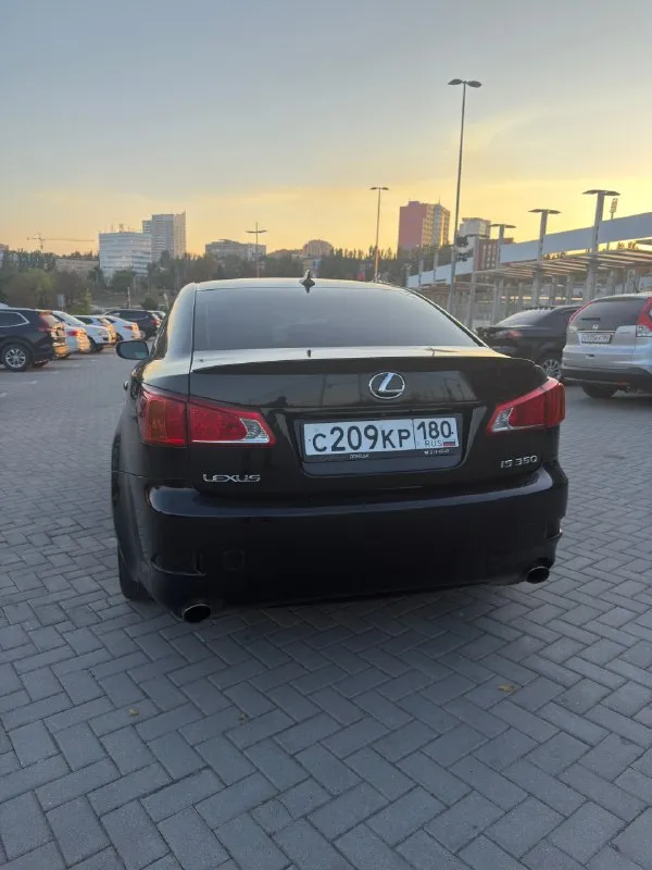 Продам lexus is350, 2009 г. , первый рест, мотор 3.5 2gr-fse, 310 л. С. , коробка 6-ст автомат a760e, полный сток, каты на месте, владею с 2019 года, пригнан напрямую из америки, обслуживался у официального дилера hennessy lexus of atlanta, пробег 217 тыс. Км. , я один владелец за все время по рф, по технике нареканий нет, ошибки отсутствуют, все вовремя менялось, то каждые 5-6 тыс, пред максимальная комплектация: разноширокие 18-е диски f-sport, вентиляция и обогрев сидений, мультимедиа с bluetooth, люк, аудиосистема pioneer с 13 динамиками, разные режимы езды, климат-контроль и многое другое, есть комплект зимних колес 17-го радиуса с lexus gs300, передняя оптика полностью восстановлена до заводского вида+билед линзы и новые лампы птф, из минусов только один- на аккумуляторе.
Цена 2 млн. Р.
Телефон +79494219073
Алексей
📞 🇷🇺 Звоните: +79494219073 - фотография - 4
