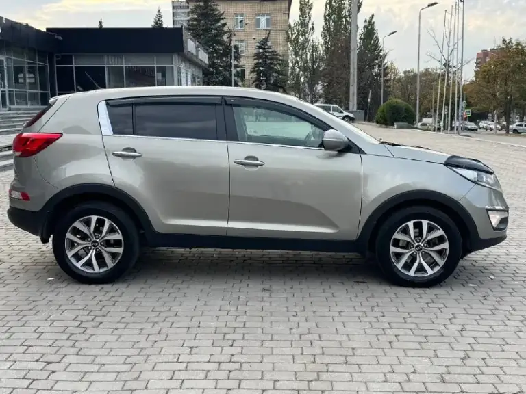 Kia sportage
2015 Год
Двигатель 2.0 бензин
Коробка автомат
Автомобиль в отличном состоянии,
Кузов без дтп весь в заводском окрасе,
Двигатель работает как часики, без посторонних шумов !
Вообщем машина без вложения готов на любые проверки с вашей стороны !
С документами все в порядке продажа с полным переоформлением в мрэо !
Г. Донецк
Цена 1.395тыс. ₽
(Возможен обмен, а также продажа в кредит)
Звоните остальное по
+79495210905
📲 Tg: r. B
📞 Звоните: +7(949)5210905 - фотография - 5