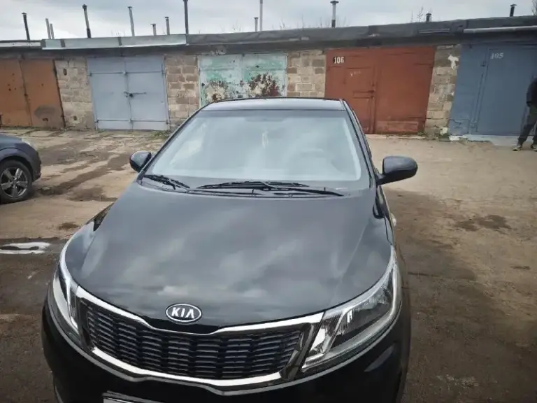 Kia rio 3 1.4 механика
2012Г. В.
Пробег 38 тыс. Км
Авто в состоянии нового авто, гаражное хранение, машина выходного дня.
Все родное кроме жидкости!!!
Без дтп!!
Два передних электро- стеклоподъёмника, мульти руль.
Кондиционер
+79493379758 Тг, мах - фотография - 1