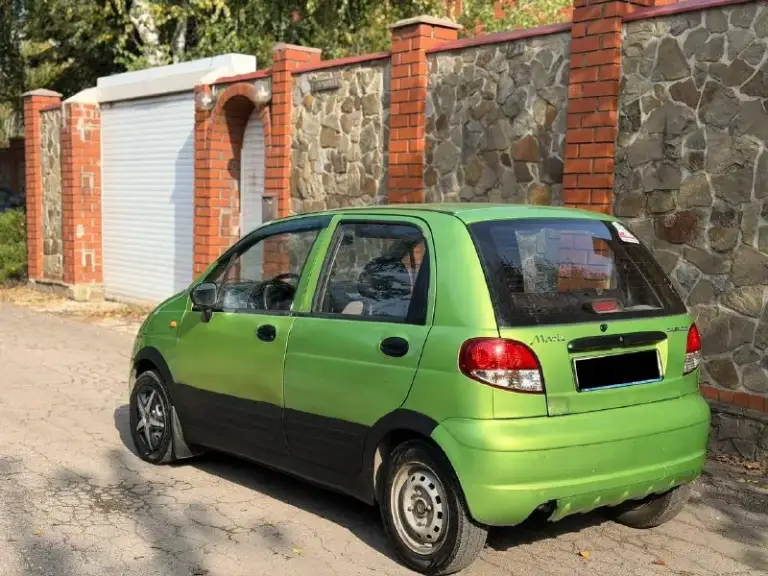 Daewoo matiz, 2006 год
Компактный и экономичный автомобиль с автоматической коробкой передач. Отличный вариант для города и повседневных поездок.
Мотор работает ровно, не дымит. Автомат переключает плавно, без пинков. Техническое состояние достойное, автомобиль готов к эксплуатации.
Цена: 250.000₽
📞 Звоните: +7(949)4538039 - фотография - 3