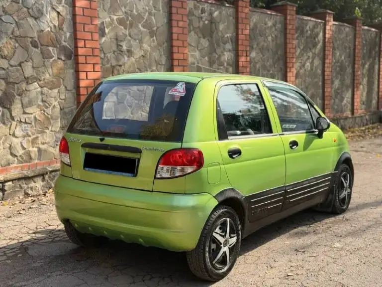 Daewoo matiz, 2006 год
Компактный и экономичный автомобиль с автоматической коробкой передач. Отличный вариант для города и повседневных поездок.
Мотор работает ровно, не дымит. Автомат переключает плавно, без пинков. Техническое состояние достойное, автомобиль готов к эксплуатации.
Цена: 250.000₽
📞 Звоните: +7(949)4538039 - фотография - 6