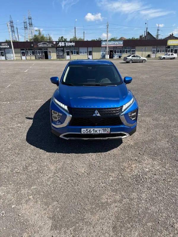 Продается
Mitsubishi eclipse cross
Год выпуска: 2021/12 месяц (рестайлинг)
# : 1.5 Бензин
Привод: полный
Пробег: 79 000км
Предмаксимальная комплектация.
Стекла все родные, любые проверки на сто.
Есть все для комфортной езды:
-Все ассистенты помощи вождение
-Двух зонный климат-контроль
-Подогрев сидений
-Салон комбинированный
-Слепые зоны
-Удержание в полосах
-Камера заднего вида
-Full led оптика
-Apple carplay, android auto
-Датчик света / дождя / давление в шинах
-Электроскладывание зеркал
-Диски r18
-Autohold
-Переоформление без проблем
Цена 1.950.000
+79493335317
📲 Tg: @doktor_dli
📞 Звоните: +7(949)3335317 - фотография - 2