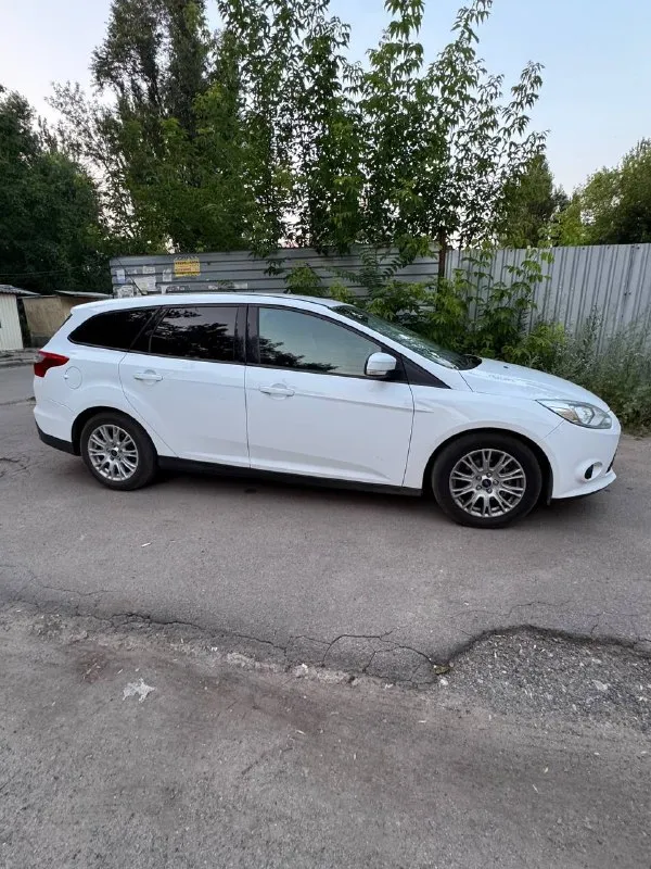 675.000Т руб продажа ford focus 3 универсал 2013 года выпуска полная комплектация. Двигатель 1.6. В хорошем состоянии. Мстительный багажник удобный чистый ухоженный салон. Двигатель коробка работает в штатном режиме родной пробег 200.000т переоформление мрэо город донецк. Номер для. Связь. ☎️ +79495695834.

Срочно - фотография - 1