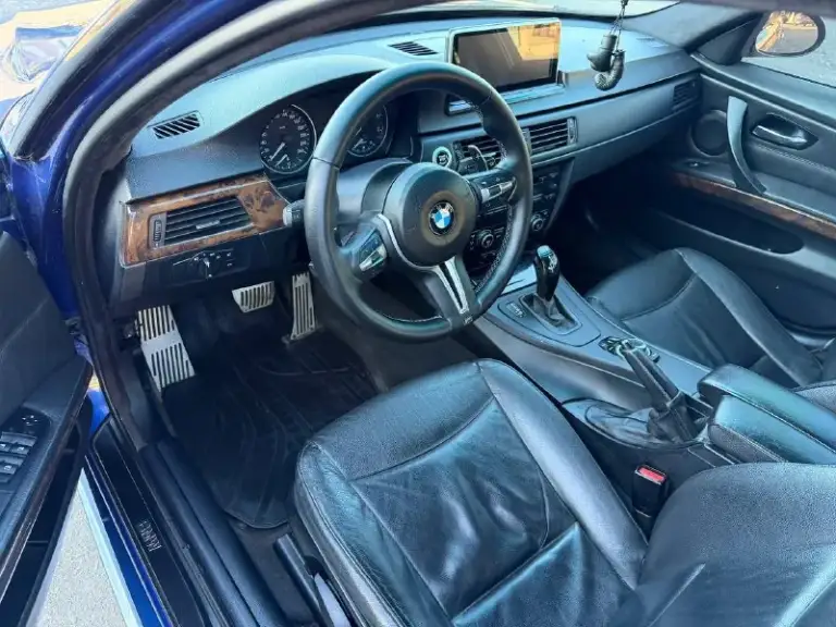 Bmw 325xi, 2007 год.
Мотор n52b30af бензин, объём 3.0 литра, полный привод, классический автомат.
Пробег 171 500 км.
Автомобиль в хорошем состоянии: оцинкованный кузов без коррозии. Мотор работает ровно, коробка переключает чётко, климат-контроль холодит.
Автомобиль обслужен, сел и поехал.
Документы в полном порядке, учет на 180 регионе.
Техосмотр пройден.
Продажа от собственника.
Обмен не интересен!

Цена 870 000 рублей!
В комплекте хорошие диски r19 с резиной в сборе.
Город: донецк. Телефон: +79493710826 (есть мах, telegram на номере). По запросу отправим полный видеообзор автомобиля. - фотография - 7