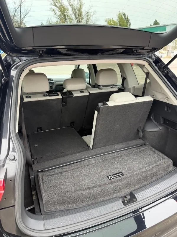 Продам volkswagen тигуан/ volkswagen tiguan 2018 г. 2.0 бензин, полный привод! Пробег 61 тыс. Км!! 7-ми местный. Авто полностью обслуженный!!! 2-ва комплекта колес на дисках зима-лето!!с документами полный порядок! 1.780000 тыс. Просмотр макеевка. Тел. +79497427877

📞 Звоните: +7(949)7427877 - фотография - 10