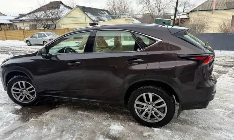 Продам lexus nx 200
Год выпуска 2014
Состояние автомобиля близко к идеалу.
Двигатель 2.0 (150 лс) работает идеально масло не ест ни грамма. (катализатор на месте)
Коробка cvt так же работает отлично.
Кузов весь в родном окрасе!!!
Салон как новый!!!
Авто полностью обслужено!!!и работает каждая функция.
Комплект зимних шин в подарок.
Я хозяйка по т. П
+79493750693

📞 Звоните: +7(949)3750693 - фотография - 3