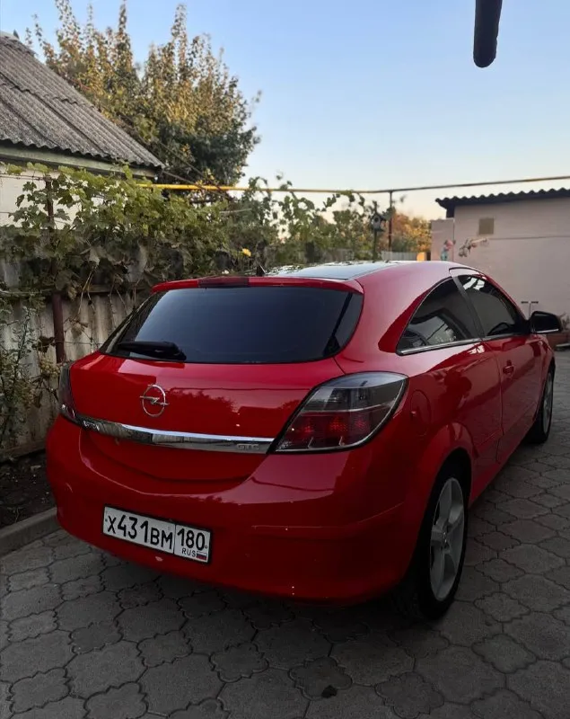 Opel astra gtc 2010г.
Двигатель 1.8 / 140л. С
Бензин
Коробка - автоматическая
Панорамная крыша, резина зима/лето, автозапуск, хорошая акустика
Цена 650 тыс.
+79497071529 - Александра
+79497140030 - Анатолий - фотография - 2