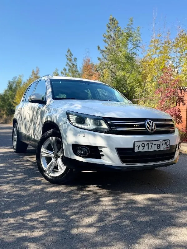 Volkswagen tiguan r-line 2012
Полный привод,
2 Комплекта колес с новой резиной,
Кожаный салон,
2Л бензин,
Пробег 200 тыс. Км
Коробка автомат
Цена 1.199.000р
Возможна продажа в кредит или обмен с вашей доплатой
+7949-639-43-62

📞 Звоните: +7(949)6394362 - фотография - 1