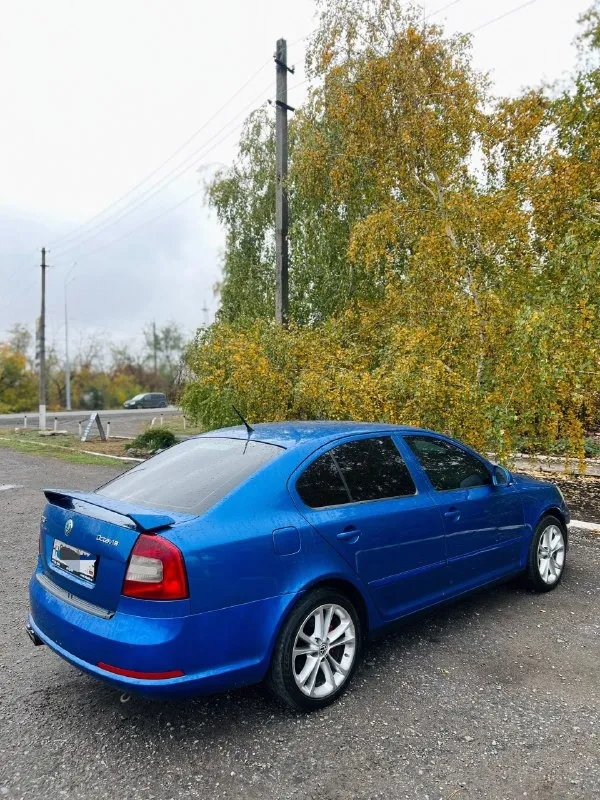 🔥 Skoda octavia rs | 2012 | 2.0 tsi dsg
💙 Яркая, стильная и с характером!
✅ Состояние — сел и поехал
✅ Работает ровно, без посторонних шумов и стуков, без масляных подтёков
✅ Коробка dsg работает отлично: переключает чётко, без пинков и задержек
✅ Ходовая без стуков и посторонних звуков
✅ Салон ухоженный, не затёртый, без разрывов
✅ 2 Владельца
✅ Переоформление без проблем
🔍 Любые проверки приветствуются!
💰 Цена: 1 150 000 ₽, торг 🔥
Пригон по договоренности
📩 Пишите и звоните — отвечу на все
Вопросы!
Тел +79494037675
📞 Звоните: +7(949)4037675 - фотография - 3