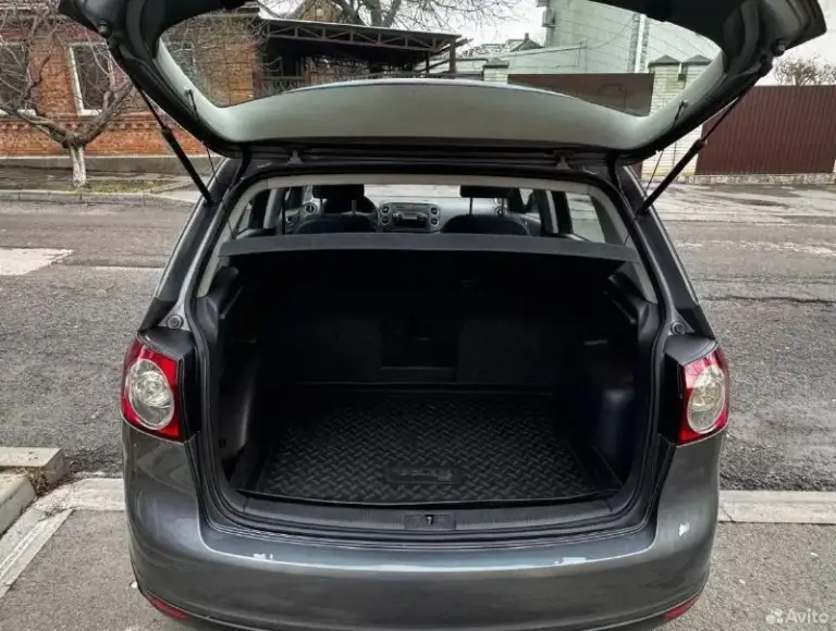 🚘 Wolkswagen golf plus | 2008 год

💰 Цена: 620 000 ₽
📍 Местонахождение: донецк
🤝 Торг: хороший торг у автомобиля

⚙️ Характеристики:
📅 Год выпуска: 2008
🛣 Пробег: 230 000 км
⛽ Двигатель: 1.4 tsi, бензин, турбо
🐎 Мощность: 122 л. С.
⚙️ Коробка передач: механическая, 6-ступенчатая
🛞 Колёса: r16.. . R>☑ автомобиль обслужен и технически исправен
☑ Ходовая часть недавно перебрана
✨ Комплектация
• Двухзонный климат-контроль
• Гур — гидроусилитель руля
• Abs
• Бортовой компьютер
• Электростеклоподъёмники
• Регулировка сидений

🎁 Дополнительно
☑ Зимняя резина в отличном состоянии на штампованных дисках
☑ Подарю литые диски (требуют доработки)

💰 Цена: 620 000 ₽
🤝 Хороший торг при осмотре.
📍 Донецк

📞 Телефон для связи: +7 949 381-49-57 - фотография - 6