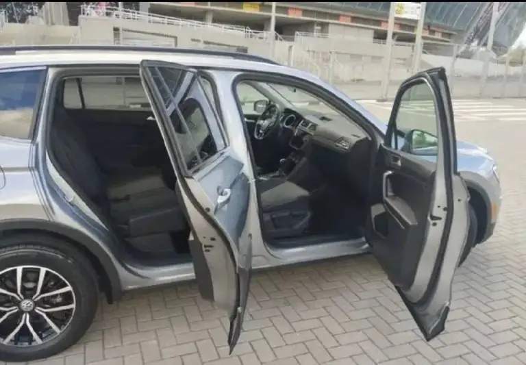 Volkswagen tiguan allspace
2021Г. 7-местный

Родной пробег 52 тыс. Км
Полностью в родном окрасе
Состояние нового авто
Оригинал ключи, сервис книги

Двигатель бензин 2.0 турбо
Акпп 8-ступенчатый aisin
Комплектация se:
-Панорамная крыша
-Безключевой доступ
-Удалённый запуск
-Старт-стоп
-Датчики мертвых зон
-Ассистент парковки
-Полный электропакет
-Обогрев сидений, зеркал, переднего/заднего стëкл
-Круиз, distronic
-Достойная мультимедиа с hands-free, car play и т. П.

Цена 3.100🍋
Авто можно посмотреть в с. Валерьяновке
Vin: 3vv3b7axxmm088278

Авто полностью обслужено и  соответствует описанию, вложений никаких не требует, любые проверки на вашем сто - фотография - 4