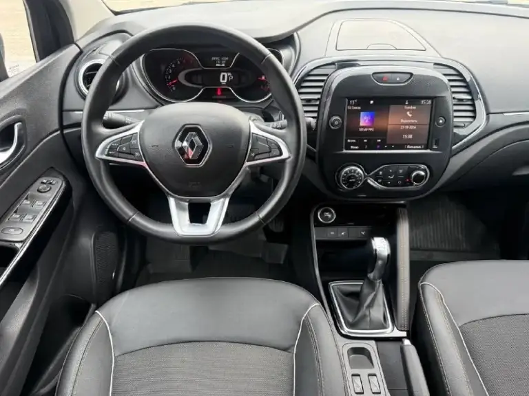 Renault kaptur, 2022 restyling, 1.3 ат(150 л. С. ) 65000 км. Состояние нового авто,  , без единого дтп, кузов весь в родном окрасе. Сервисное обслуживание у оф. Дилера. Максимальная комплектация intense, подогревы сидений, бесключевой доступ, климат контроль, датчики света и дождя, камера заднего вида и парктроники акустика bose, мультимедийная система easy link c сенсорным экраном 8, с поддержкой yandex. Auto, apple carplay и android auto,
Возможен обмен. Возможно оформление в кредит. Более детально по телефону.
Цена - 1.780.000р.
+79494041233 - фотография - 6