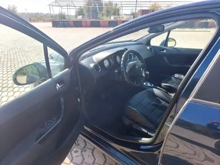 🚗 Продается peugeot 308, 2012 год выпуска

👍 Отличный вариант для тех, кто ищет надежный автомобиль в хорошем состоянии!

Основные характеристики:

✅ Два владельца в одной семье (отец переписал на дочь — по сути, одна хозяйка)
✅ Пробег: 187 000 км (родной, подтвержденный)
✅ Коробка передач: автомат
✅ Двигатель: бензин 1,6, расход 6,5-7 город

Комплектация:

✅ Панорамная крыша
✅ Двухзонный климат-контроль
✅ Abs, abd, esp
💯 Никаких вложений не требует. Обслуживалась вовремя, все системы работают исправно. В комплекте — новая зимняя резина 👌

Почему стоит купить?

📌 Ухоженный автомобиль из семьи, а не из такси
📌Богатая комплектация для своего года
📌 Надежный автомат, установлен радиатор акпп
📌 Готова к эксплуатации прямо сейчас

Цена: 465 ₽

Торг после осмотра 😉

Заинтересовались? Приезжайте:
Г. Мариуполь, ул. Макара мазая, 9

📞 Звоните +79497155914

😎 Не упустите шанс стать владельцем отличного peugeot 308 ❗️ - фотография - 5