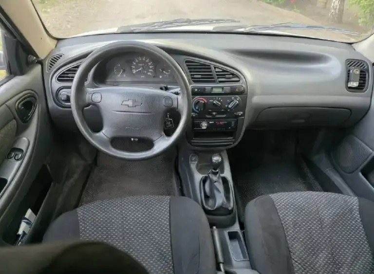 Продам chevrolet lanos 1.5 2006г. , в хорошем состоянии, кузов выглядит хорошо, дно не гнилое, по документам я собственник.
Оформление без проблем.
Двигатель, коробка, ходовая также в хорошем состоянии.
Свет, стопы, повороты, ручник и прочие мелочи также исправны.
Имеется кондиционер, гур, стеклоподьемники.
Осмотр в енакиево. Пригон обсуждается.
Цена 250000₽, тел. +79495097908(если не дозвонились на номере есть телеграмм)
📞 🇷🇺 Звоните: +79495097908 - фотография - 6