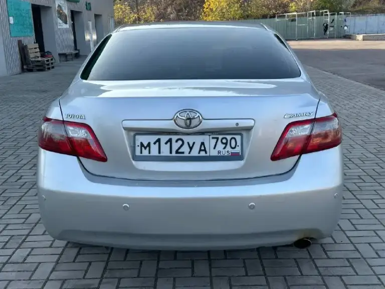 Продам toyota camry
Объем 2.4 бензин
Год выпуска 2008
Без дтп, ржавчин, вмятин, царапин,
Двигатель работает идеально, не дымит, не троит, масло не кушает,
Коробка работает идеально, не пинается, греется, не буксует, автомобиль обслужен
Комплектация максимальная
Кожаный салон
Климат контроль заправлен работает
Бортовой компьютер
Круиз контроль
Четыре стеклоподъемники
Электро регулировка сидений
Датчик света
Датчик дождя
И многое другое
Цена 770 000 +79493943583
📞 Звоните: +7(949)3943583 - фотография - 3