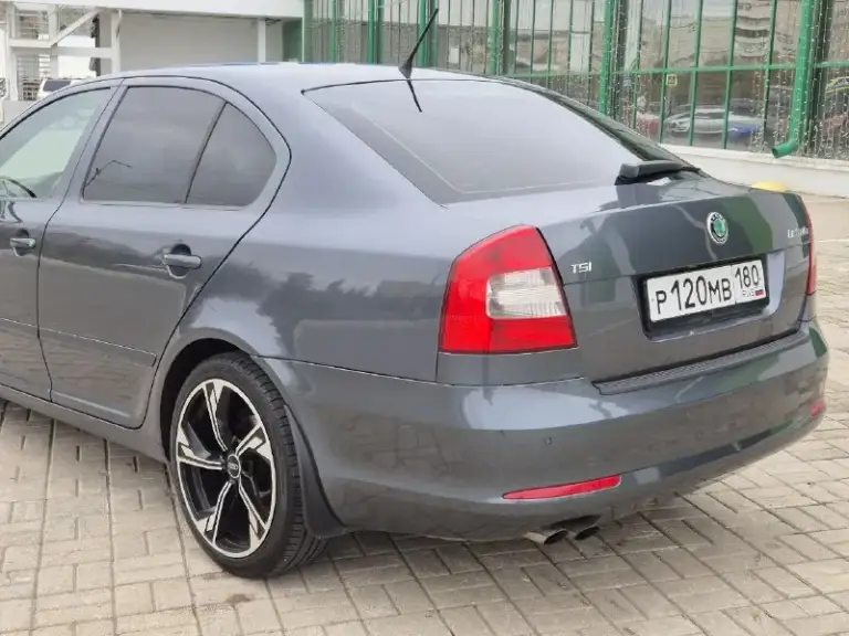 Шкода а5 1.4 tsi
Год 2011
Пробег родной 243т
Мотор 1.4 tsi caxa масло не ест не дымит
Авто вид хорошей
Красивые гос номер в подарок
Остальные вопросы по телефону
Г. Мариуполь
Цена 845т
+79496347909 - фотография - 5