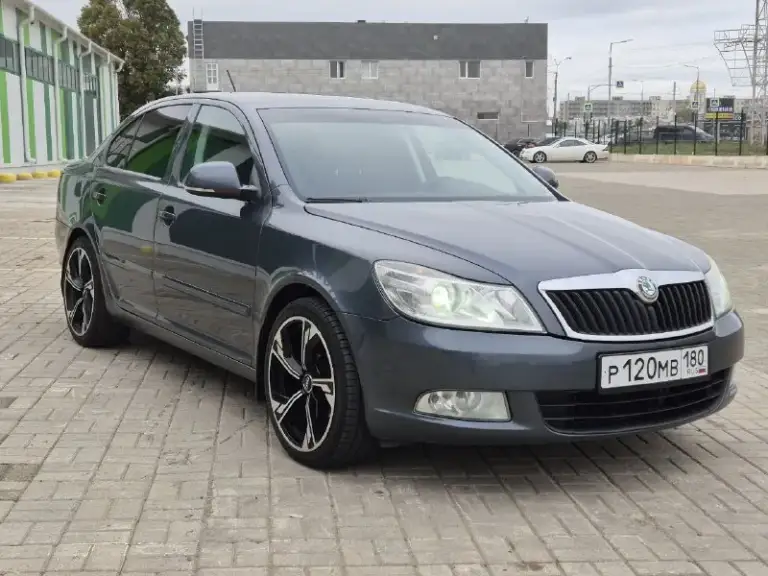 Шкода а5 1.4 tsi
Год 2011
Пробег родной 243т
Мотор 1.4 tsi caxa масло не ест не дымит
Авто вид хорошей
Красивые гос номер в подарок
Остальные вопросы по телефону
Г. Мариуполь
Цена 845т
+79496347909 - фотография - 7